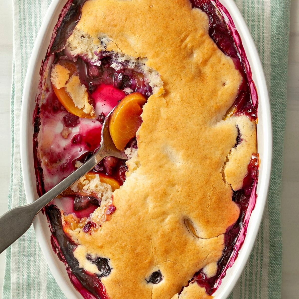 Homemade Blueberry Peach Cobbler: Pure Southern Comfort Dessert